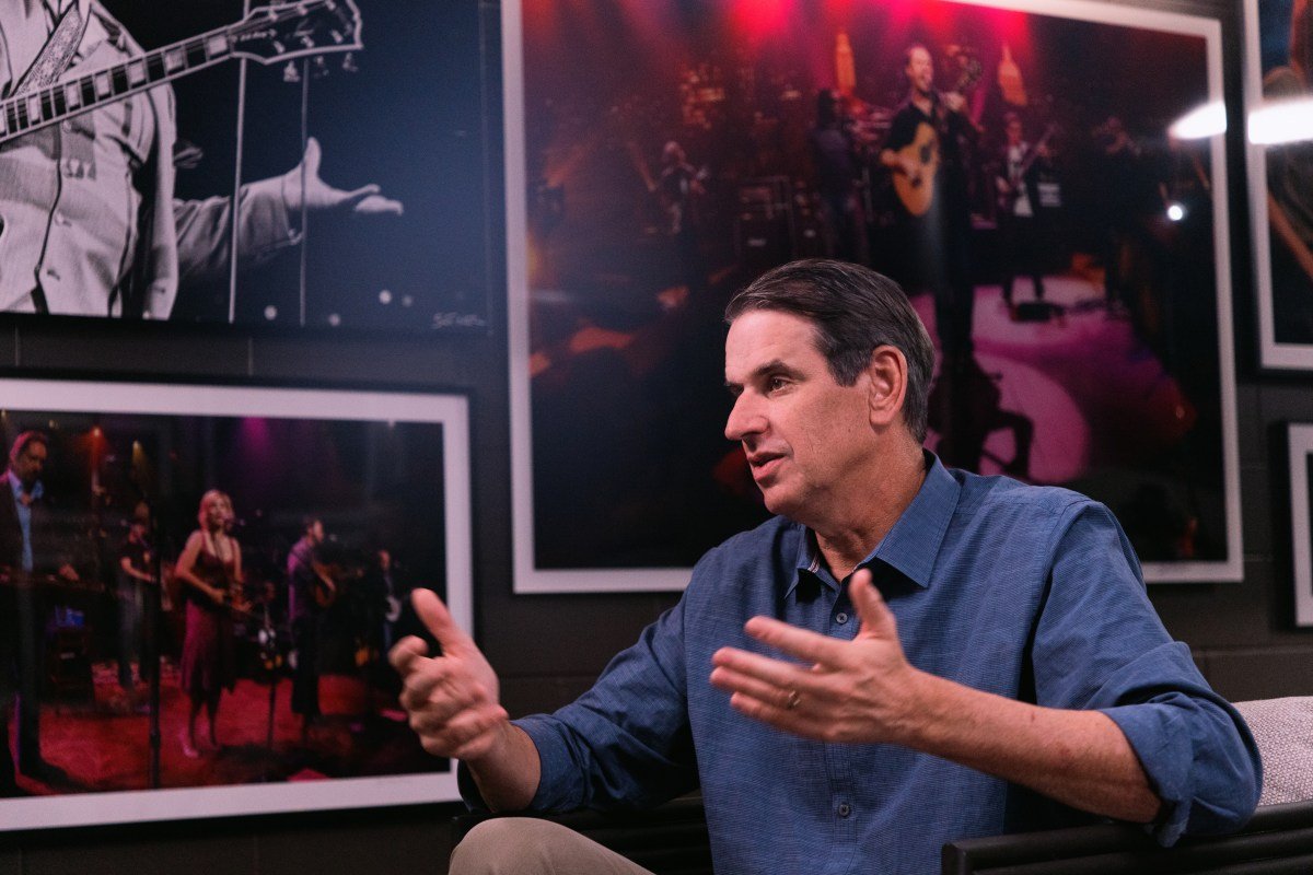 Bill Gurley says playing it safe is the worst thing you can do for your career right now | TechCrunch