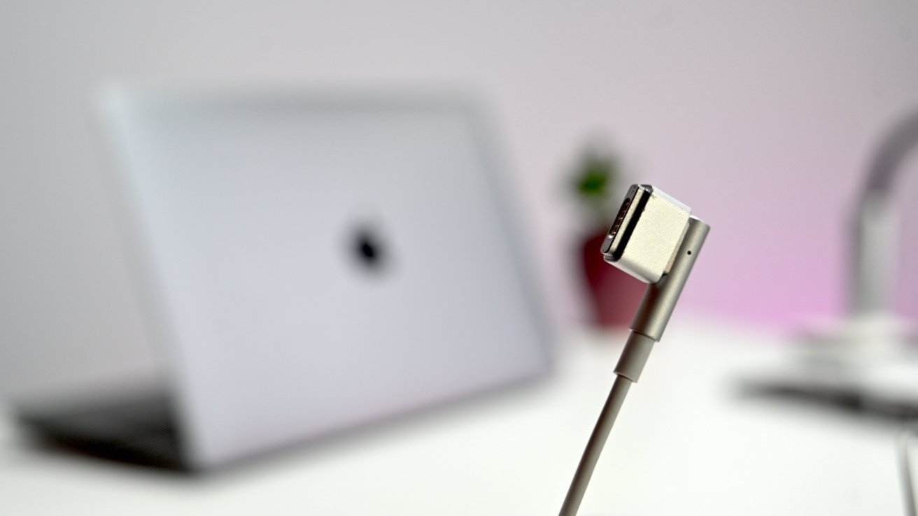 No, the iPhone 18 won't have MagSafe charging like the Mac, but I wish it did